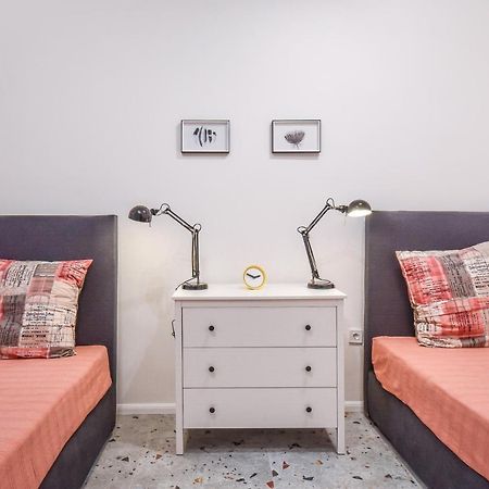 ソフィアCosy & Renovated 2Bd Flat Near Vitoshka By Flat Mаnagerアパートメント エクステリア 写真
