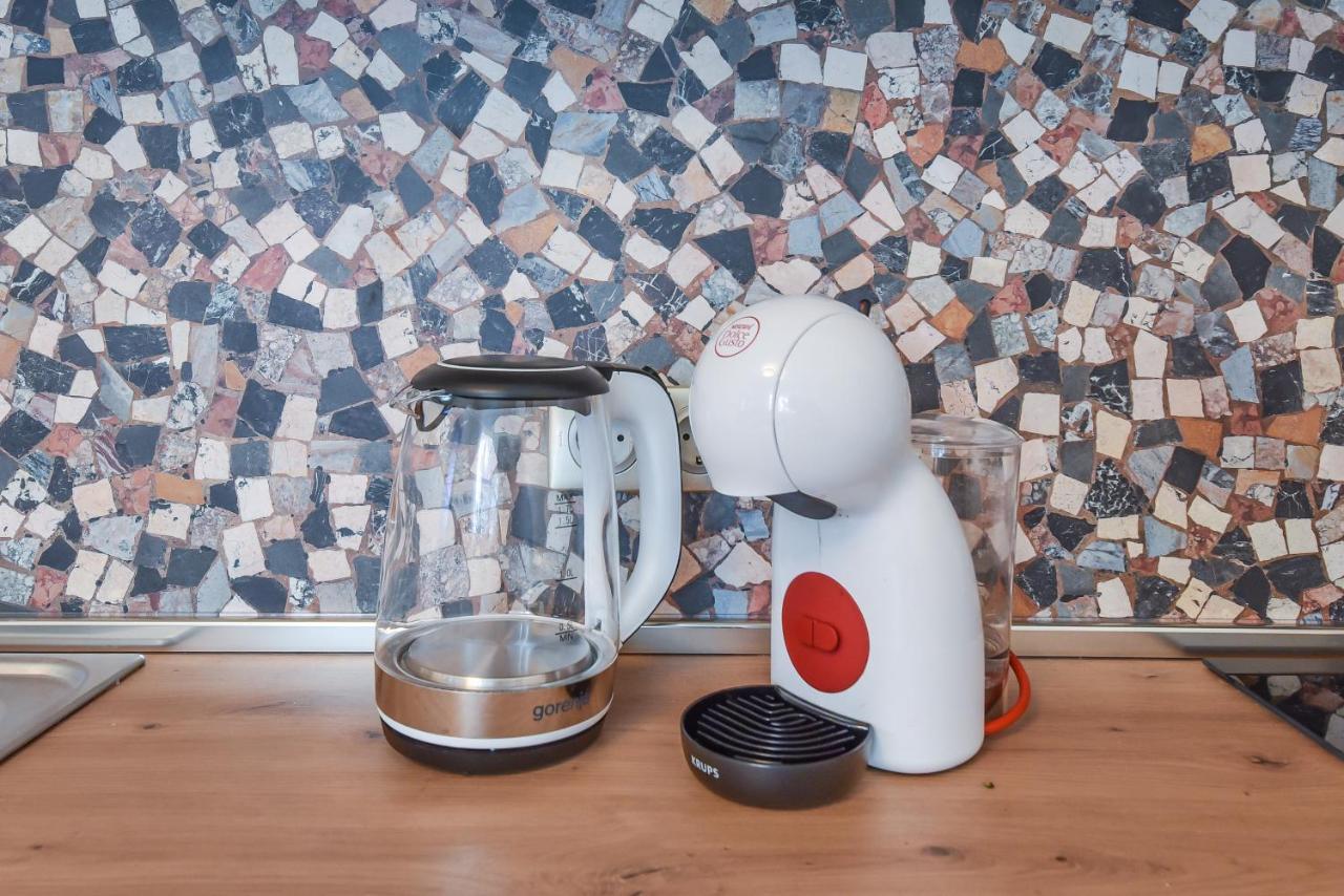 ソフィアCosy & Renovated 2Bd Flat Near Vitoshka By Flat Mаnagerアパートメント エクステリア 写真